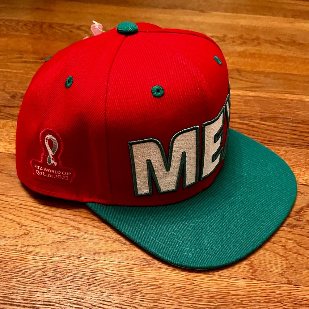 NWT 🇲🇽 MEXICO FIFA 2022 World Cup Contrast Flatbill SnapBack‎ Soccer Fútbol